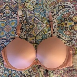 Victoria’s Secret Bombshell Rhinestone Strap Push-up Bra Size 36D